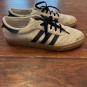 Adidas skateboard shoes. Size 11. Good condition.